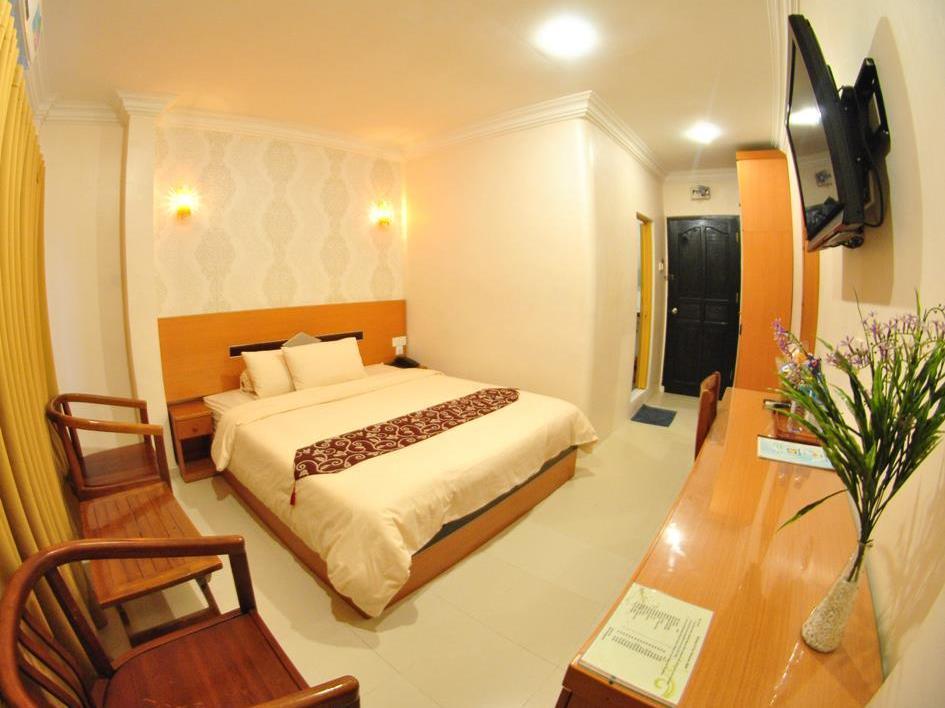 Hotel Panorama Tanjungpinang Zewnętrze zdjęcie
